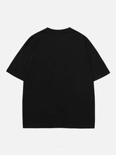 Heart-shaped patch Tee